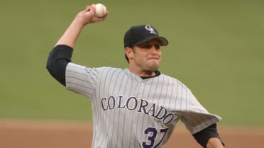 Which Colorado Rockies have recorded 200+ K pitching seasons? MLB