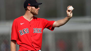 Red Sox LHP Chris Sale discusses elbow injury, says Tommy John surgery  still possible – troyrecord
