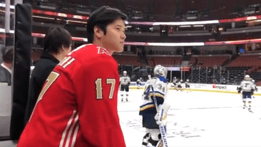 Shohei Ohtani and Mike Trout tried on retro Mighty Ducks jerseys