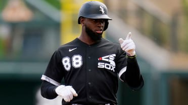 Is Luis Robert Jr.'s stock rising after Spring Training?