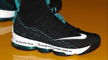 LeBron James wears Ken Griffey Jr. inspired shoes