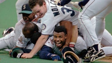 1995 ALDS Gm1: Ken Griffey Jr. blasts two home runs 