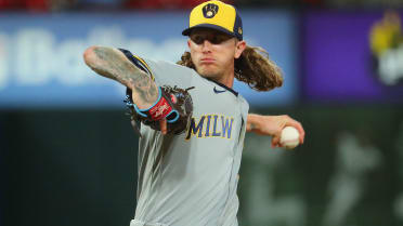 In a rare clunker, Brewers' Josh Hader gets roughed up by Cardinals - The  Athletic