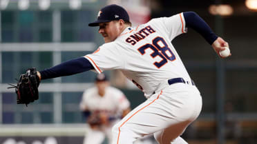 First look at Joe Smith in an Astros uniform! - Credit to