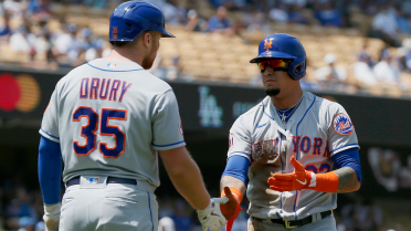 Mets' Javier Baez on injured list with back spasms