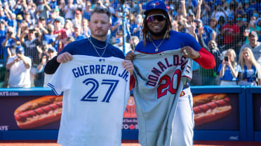 Vladimir Guerrero Jr wears his dad's jersey before MLB debut - Sports  Illustrated