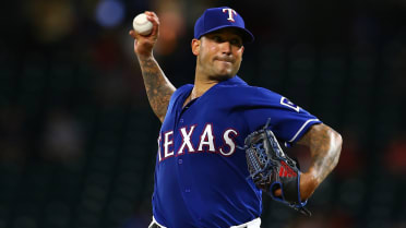 Martín Pérez is sent to the Rangers' bullpen