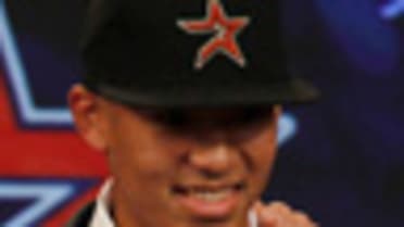 Astros face decision on Correa like Orioles did on Machado in 2012