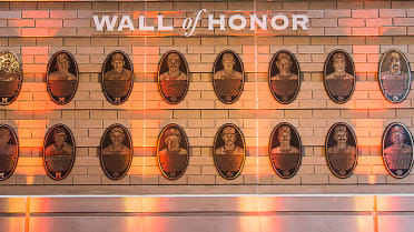 Milwaukee Brewers Wall of Honor - Wikipedia