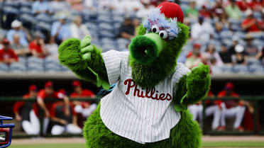 Phillie Phanatic mascot, Philadelphia Phillies, baseball, MLB, creative,  USA, HD wallpaper