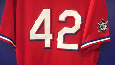 Philadelphia Phillies on X: Tonight, we're all 42. Thank you, Jackie.  #Jackie42  / X