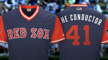 Steve Pearce will wear 'Late Lightning' on Boston Red Sox jersey