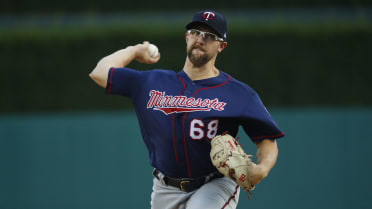 Uber deal: Twins lock up pitcher Dobnak for long term - The San Diego  Union-Tribune