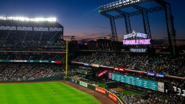 Mariners sale: How John Stanton's Seattle group struck a deal with