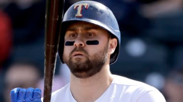 Rangers OF Joey Gallo tests positive for COVID-19