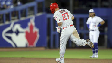 Mike Trout hits elementary school with home run, Angels beat Blue