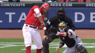 Reds manager angry pitcher who injured Joey Votto won't face consequences