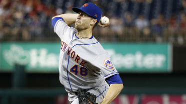 Jacob deGrom gets 1,000th career strikeout