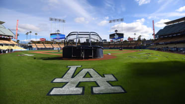 Dodger Stadium Tours | Los Angeles Dodgers