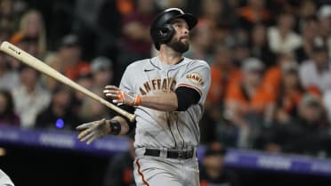 Why Brandon Belt, Giants didn't reunite in MLB free agency after