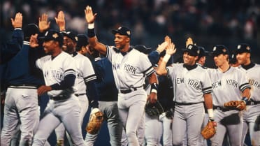 New York Yankees' Darryl Strawberry striking out for the second