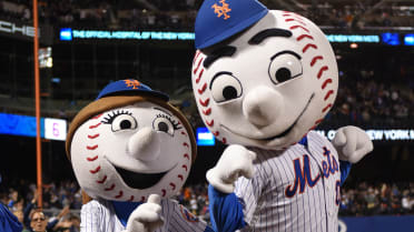 The Original Mr. Met, DaveMBarb