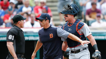 Brad Ausmus loses his mind on the home plate umpire and they forgot to cut  off the on field mics : r/baseball