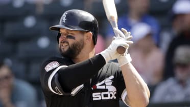 Yonder Alonso and Yasmani Grandal's unlikely connection - The San