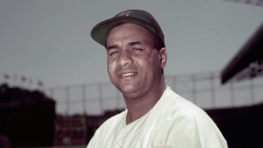 Roy Campanella gets great ovation — Calisphere