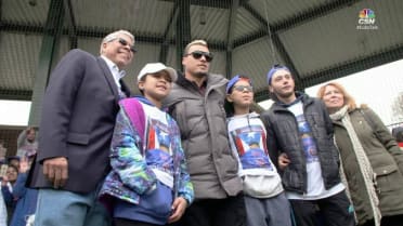 Cubs Star Javy Baez Will Be Honored With Humboldt Park Street Sign