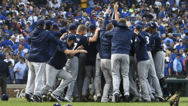 With NL Central title under wraps, Brewers set for clash vs. Cards