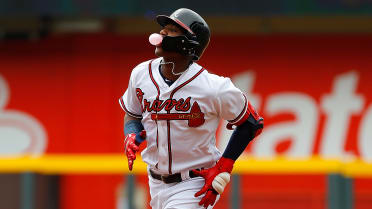 Ronald Acuña Jr. hits 3rd straight leadoff home run and 8th in 8 games 