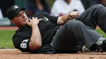 I applaud the Rays and Tigers for their throwback/fauxback game effort