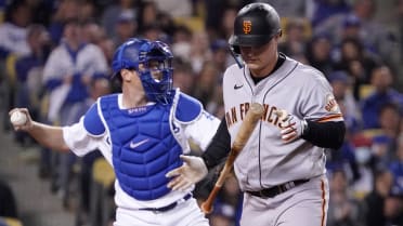 Brandon Belt, Dominic Leone latest Giants to return from COVID-19 list