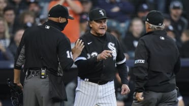 Tony La Russa runs onto field, goes off after José Abreu hit in head by  pitch