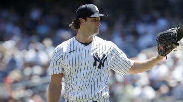 Yankees' Gerrit Cole strikes out six, allows homer in scrimmage 