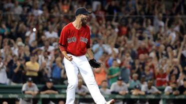 Rick Porcello, Red Sox shut down punchless Twins 9-2