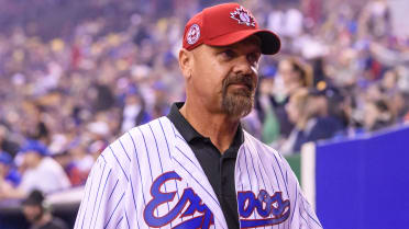 Larry Walker, MLB players have emotional reaction to surprising