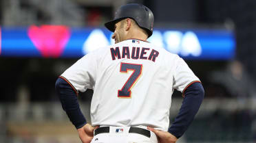 Joe Mauer: The Hometown Hero Who Stayed - WSJ