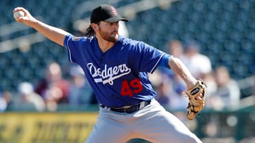 Bobby Witt Jr., Zach Neal meet for first time in MLB