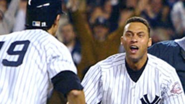 2003 NLCS Gm2: Lofton goes 4-for-5, drives in a pair 