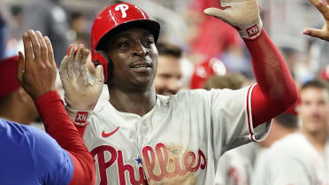 ESPN on X: Didi Gregorius hit his first homer as a Phillie while wearing a  mask ( @Mastercard)  / X