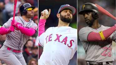 Baseball players look better in pink on Mother's Day - CGTN