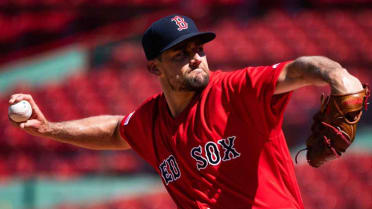 Nathan Eovaldi resumes throwing