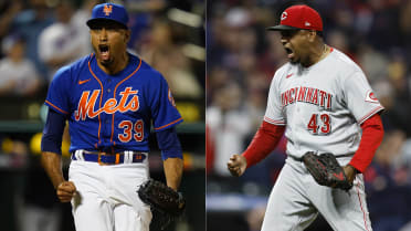 Edwin Diaz Alexis Mets Reds brothers family split jerseys