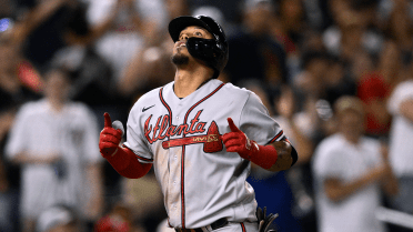 Ozzie Albies, Orlando Arcia highlight: Braves infield duo teams up for  incredible putout - DraftKings Network