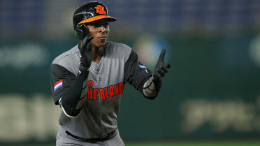 Mariners sign veteran SS Didi Gregorius to minor league deal - ESPN