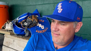 Lance Berkman Joins UST Baseball Program as Asst. Coach