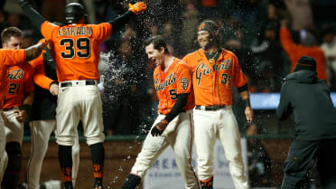 Mike Yastrzemski hits a grand slam to walk off the Brewers! : r/baseball