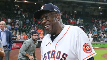 Darren Baker celebrates dad Dusty's World Series victory